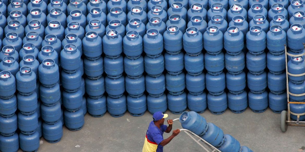 governo-libera-r$-330-milhoes-para-segurar-preco-do-gas-de-cozinha