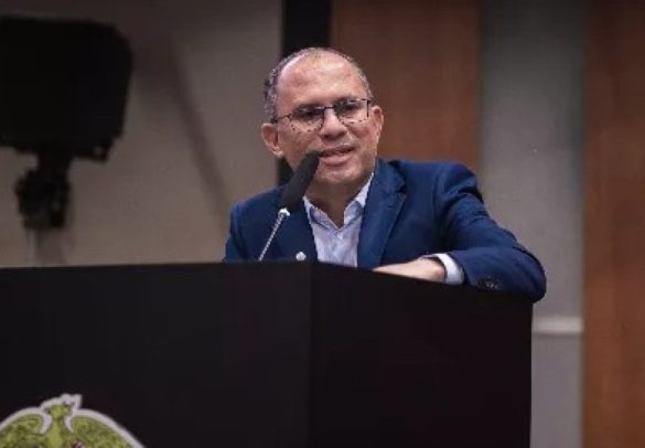 pl-cria-feriado-para-garis-em-mt…