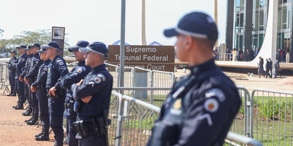 comeca-sessao-no-stf-com-mendonca-e-moraes-no-plenario-da-corte